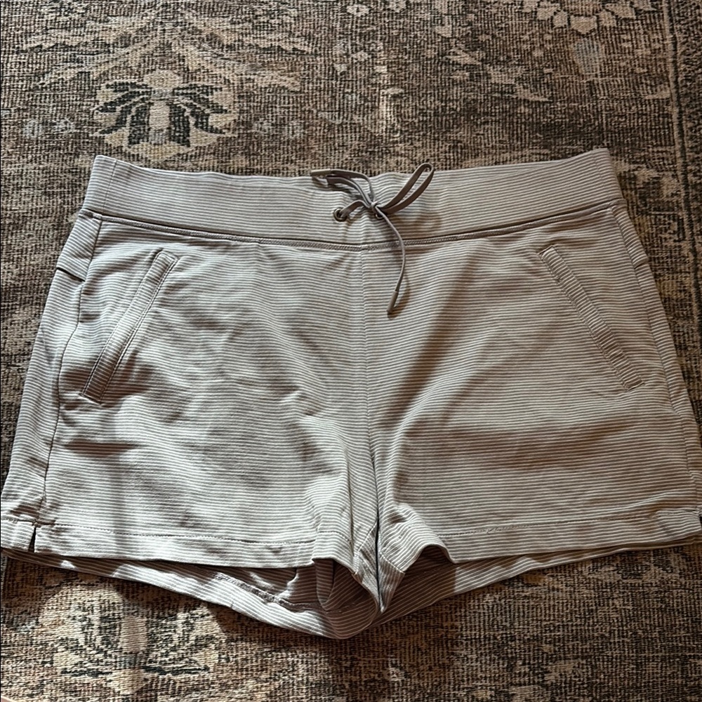 Women's Athleta Gray Striped Shorts